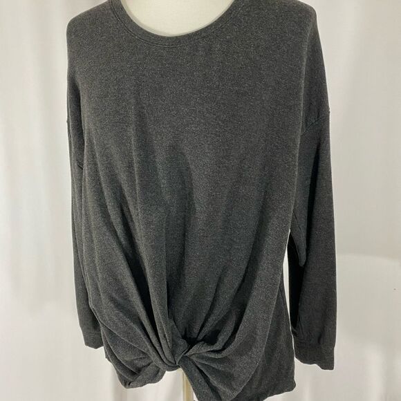 A New Day Twisted Front Sweatshirt - Picture 2 of 6